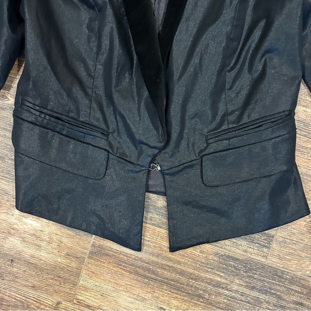 Guess Jeans Black Satin Blazer w/ Velvet Lapel – Women’s Large - Picture 2 of 8